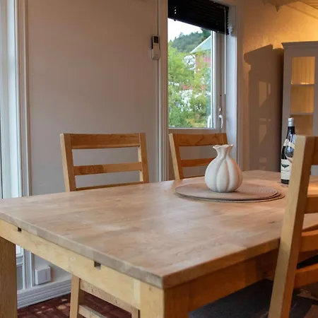 Spacious 3 Bedroom With View