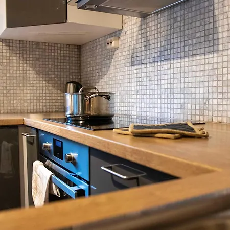 Spacious 3 Bedroom With View Apartman Tromsø