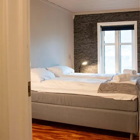 Spacious 3 Bedroom With View Tromsø