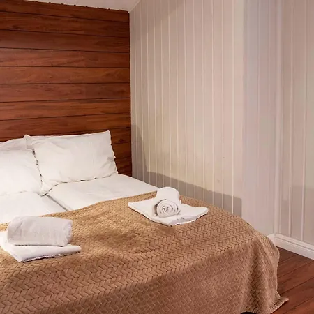 Spacious 3 Bedroom With View Apartman Tromsø