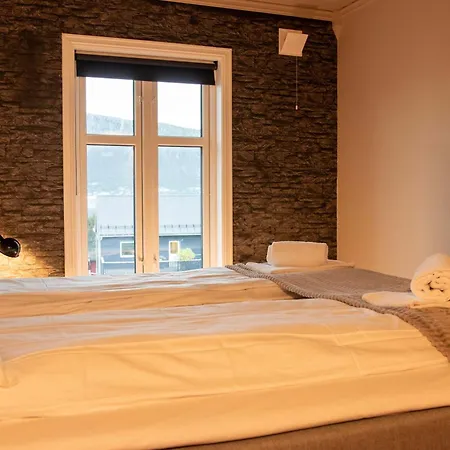 Apartman Spacious 3 Bedroom With View Tromsø