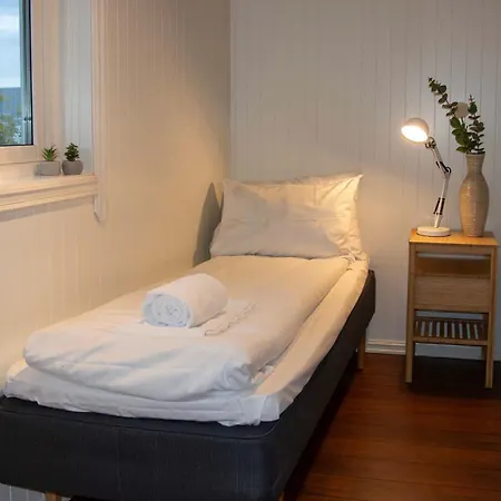 Spacious 3 Bedroom With View Apartman Tromsø