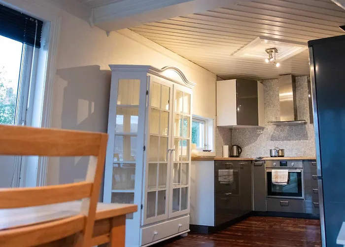 Spacious 3 Bedroom With View