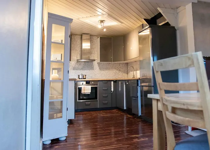 Spacious 3 Bedroom With View Tromsø