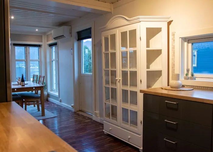 아파트 Spacious 3 Bedroom With View 트롬쇠