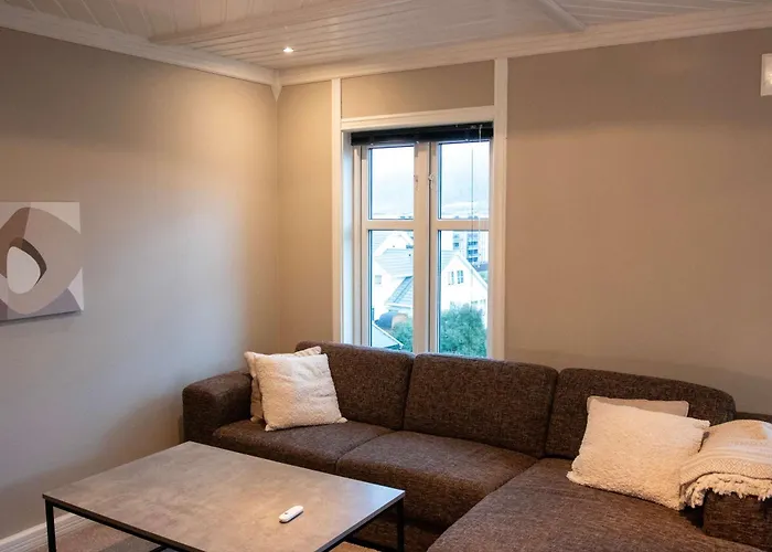 Spacious 3 Bedroom With View Tromsø