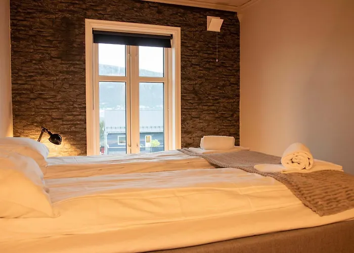 아파트 Spacious 3 Bedroom With View 트롬쇠